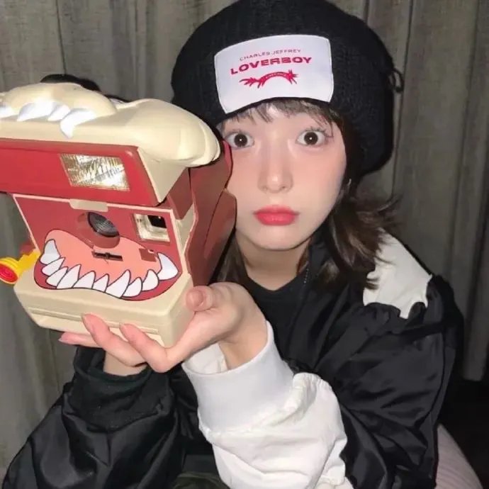 机器肉鸡第六季封面